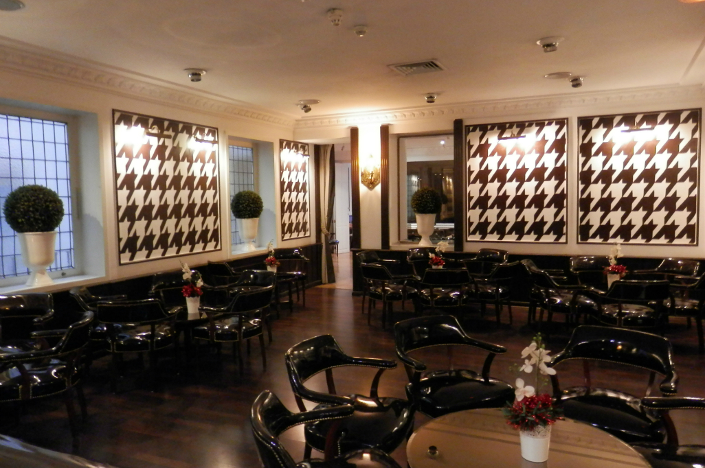 Bar clásico estilo antiguo pub inglés - Reformark